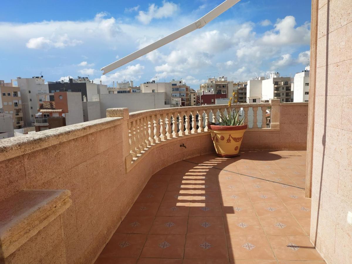 Apartamentos Deluxe San Julian Torrevieja Luaran gambar