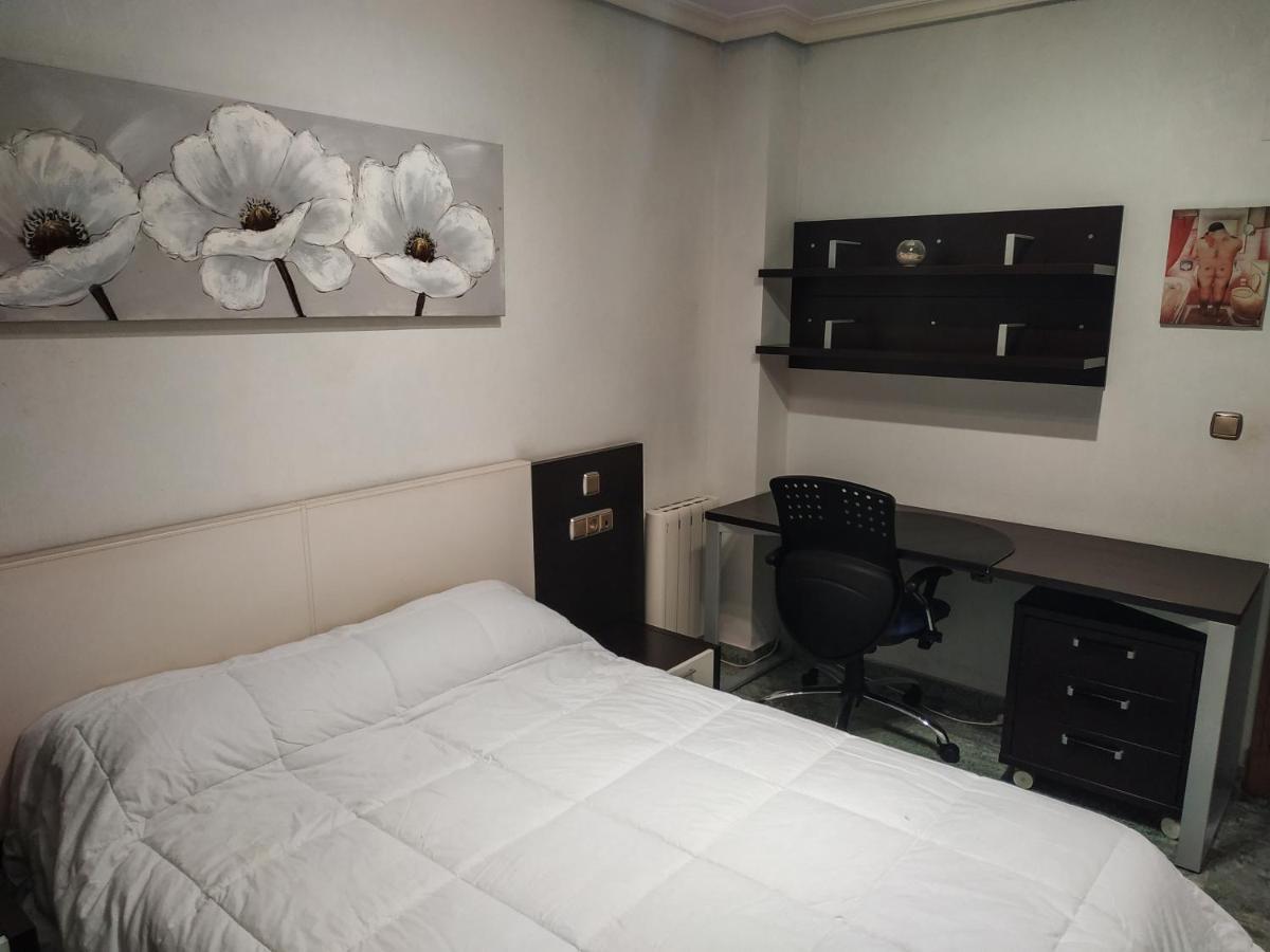 Apartamentos Deluxe San Julian Torrevieja Luaran gambar